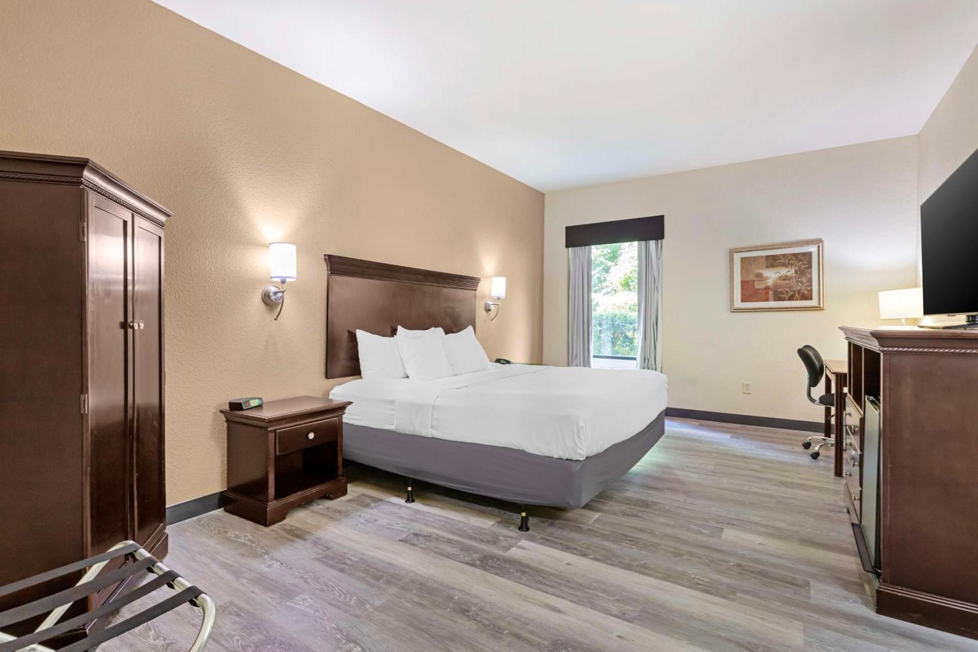 Best Western Plus Greenville South Piedmont Экстерьер фото